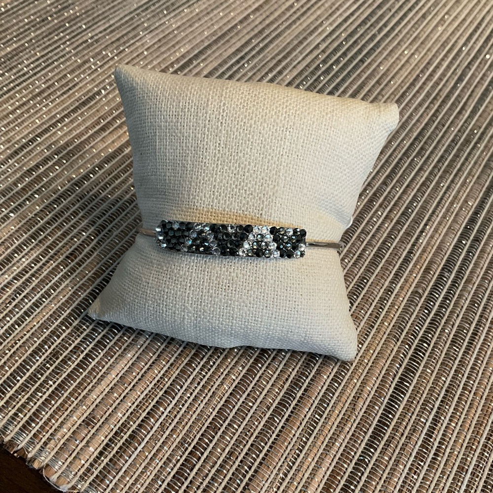 Jimmy Crystal New York Cuff Crystal Bracelet NWT